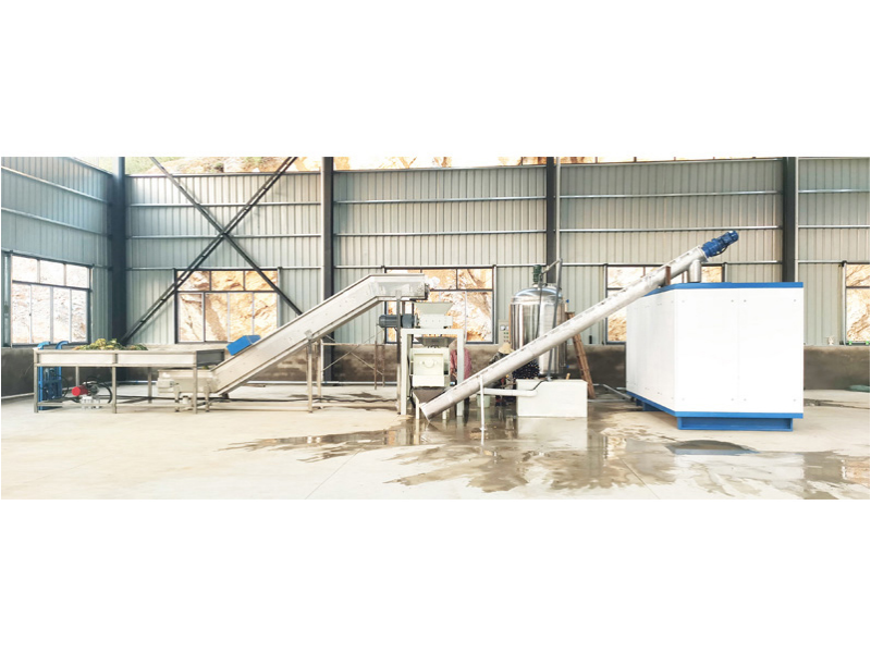 餐厨垃圾处理设备使用现场